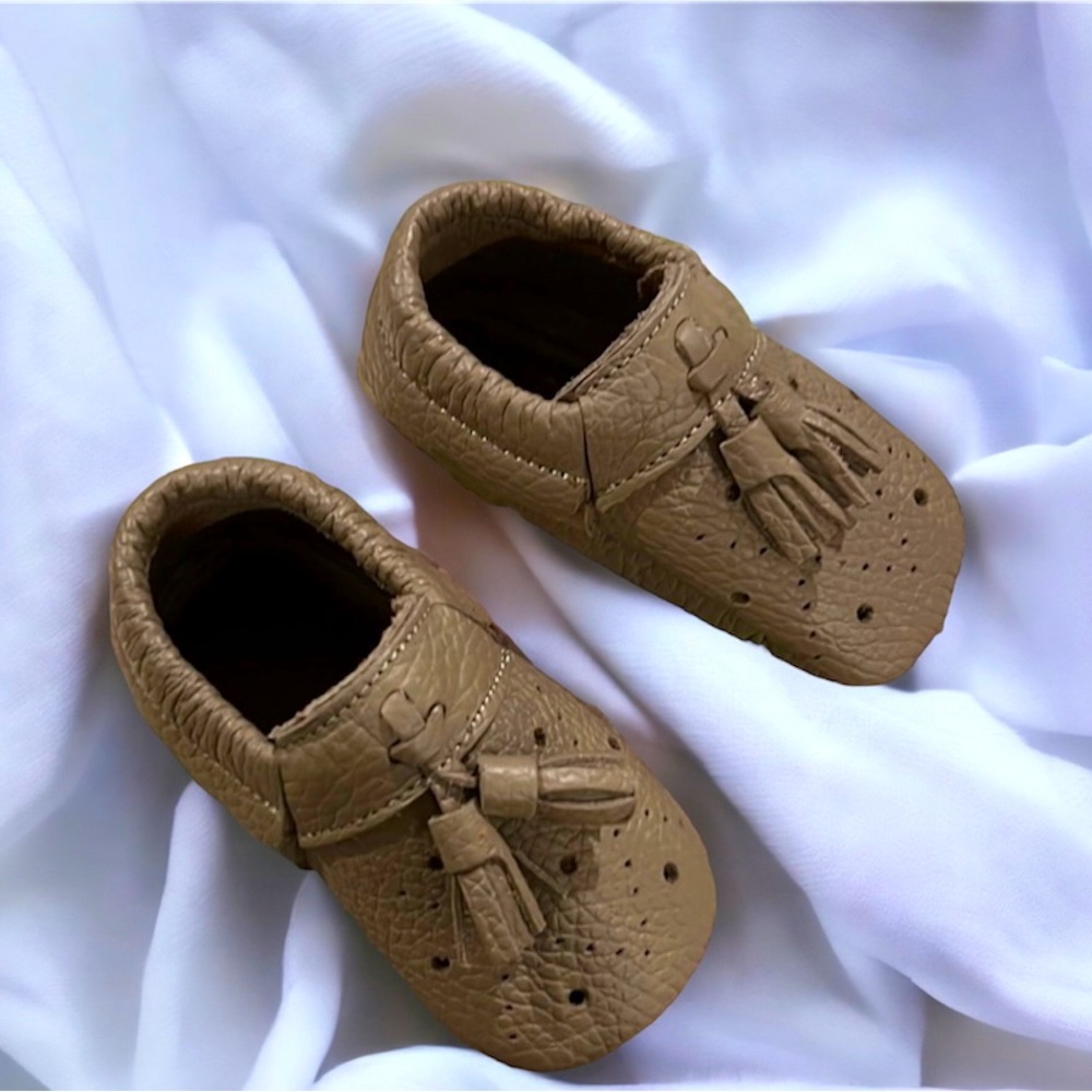 TODDLER, New, Softy, Genuine Leather, Baby Shoes, Size : 5  Beige Color